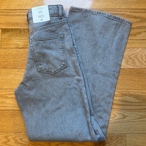 H&M WIDE LEG/HIGH WAIST LIGHT GREY JEANS Sz. 4 NWT - Picture 3 of 14